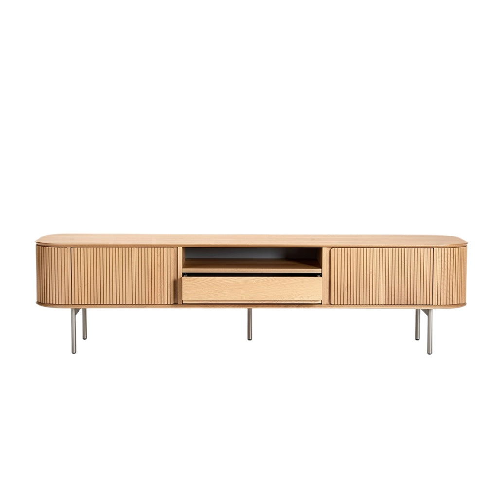 Moderne houten tv-kast met opbergruimte en strakke lijnen