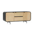 Moderne kast met hout en zwart ontwerp